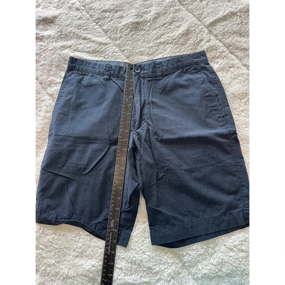 Banana Republic Mens 32 Navy Blue Textured Micro Stripe Flat Front‎ Chino Shorts